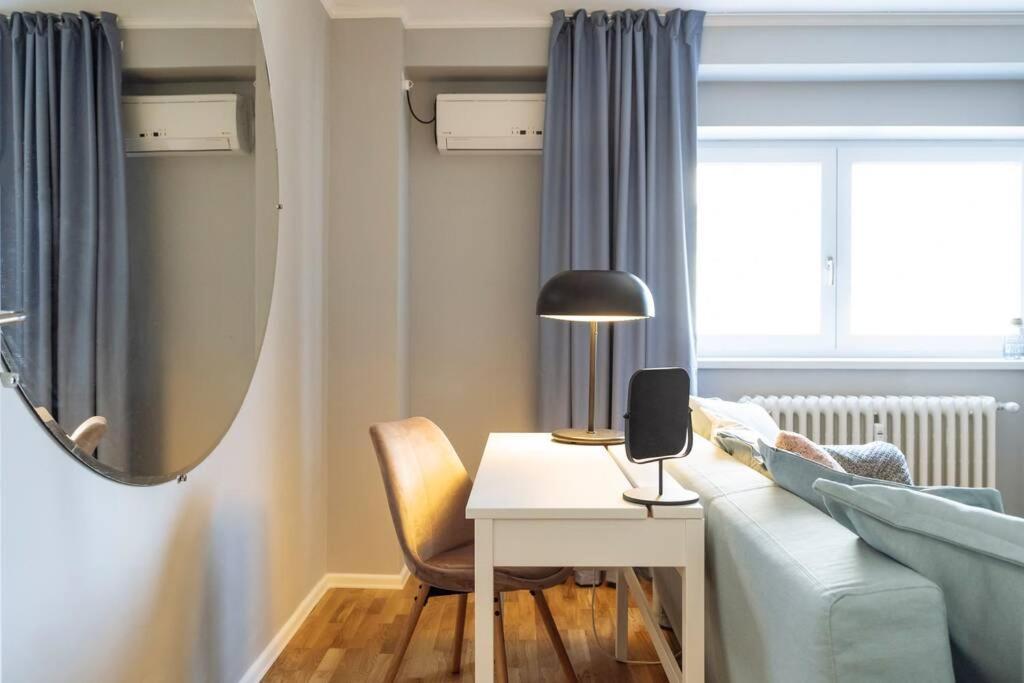 Good Vibes Central Apartment Bucarest Exterior foto